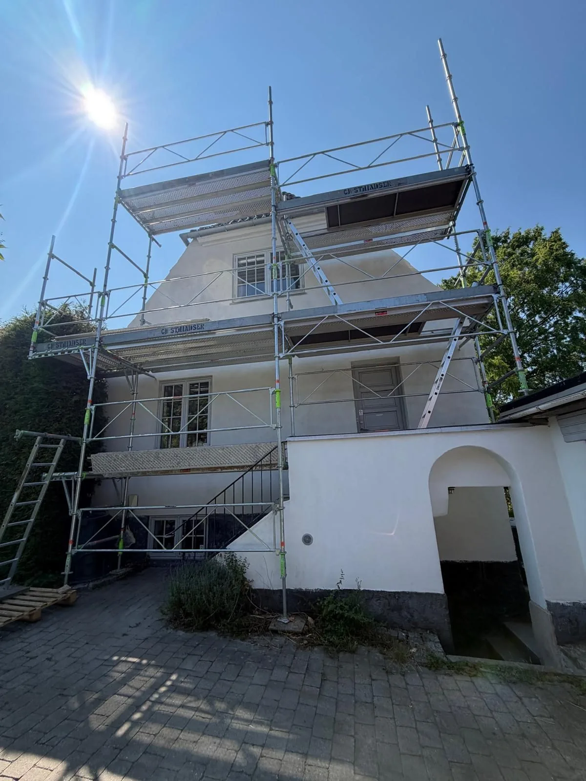 Fasadrenovering av villa